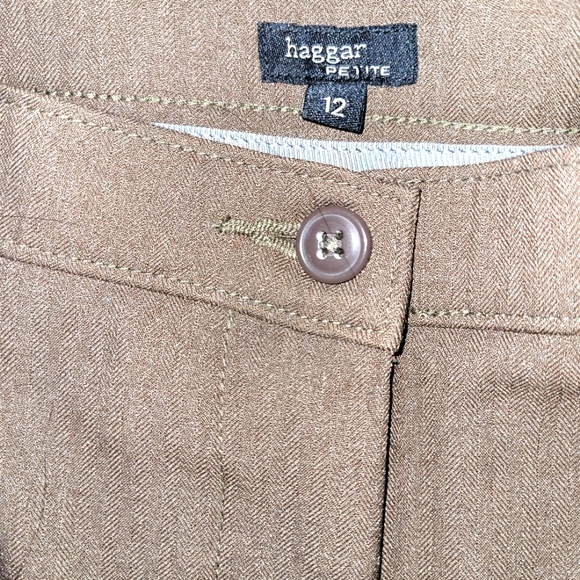 HAGGAR PETITES size 12, tan pants suitable for business casual. - Picture 4 of 4